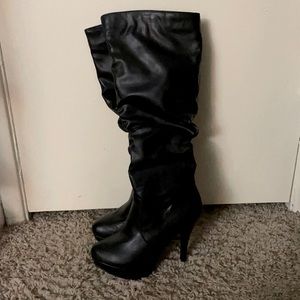 Boots only worn for a photoshoot for a mag event